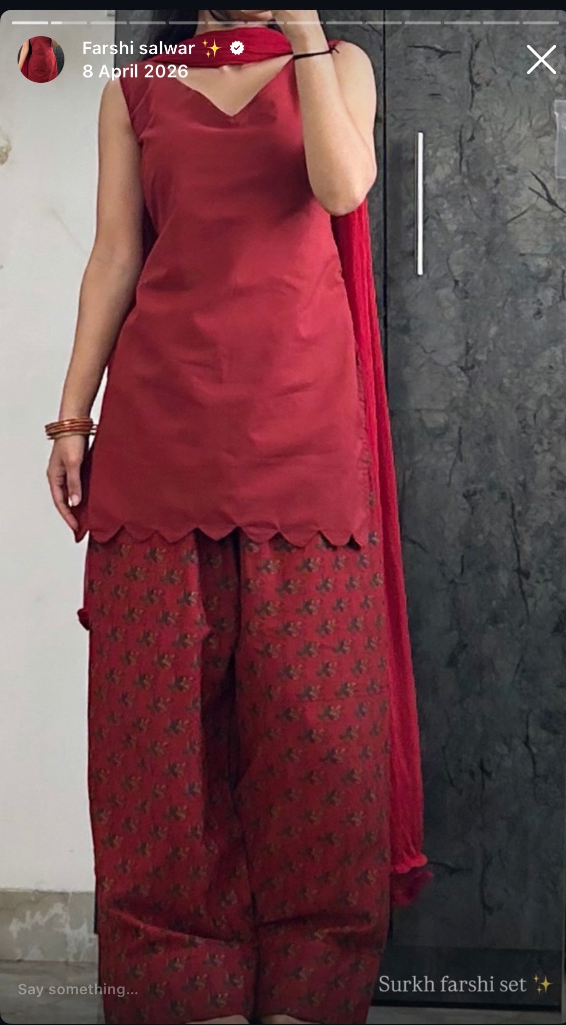 Surkh Farshi salwar