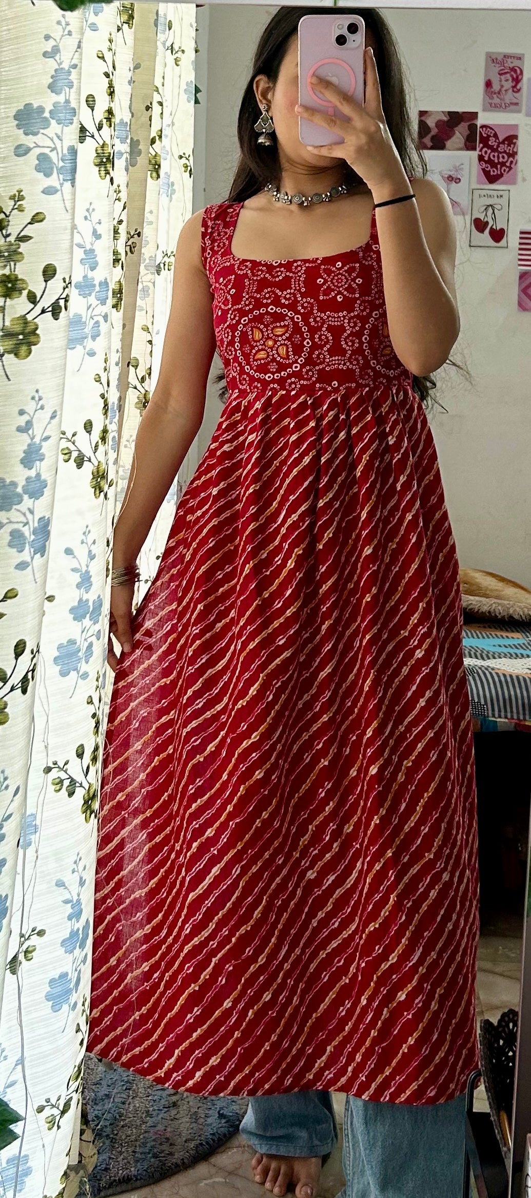 Ratna Kurti