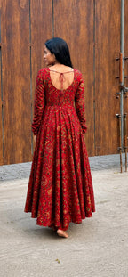Laal Ishq Set
