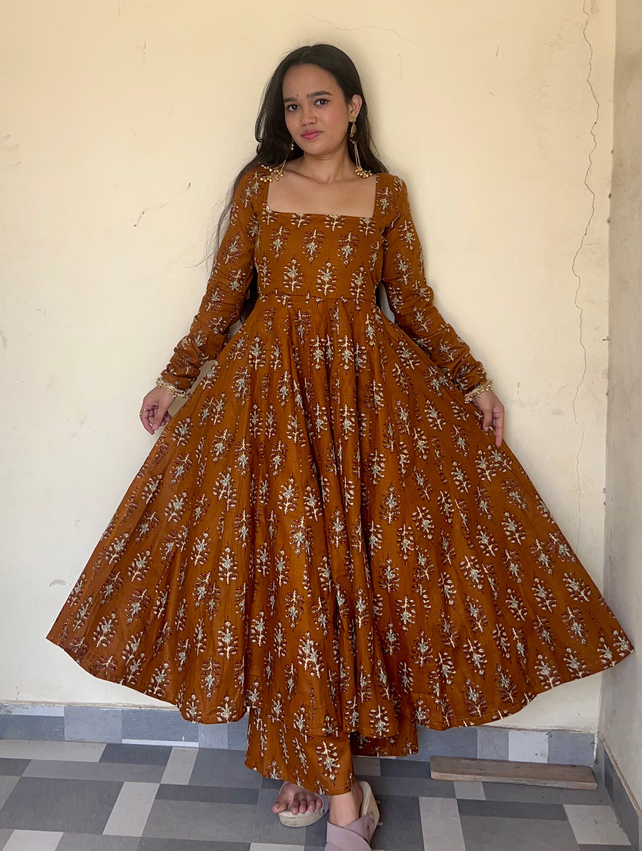Zariya Anarkali Set