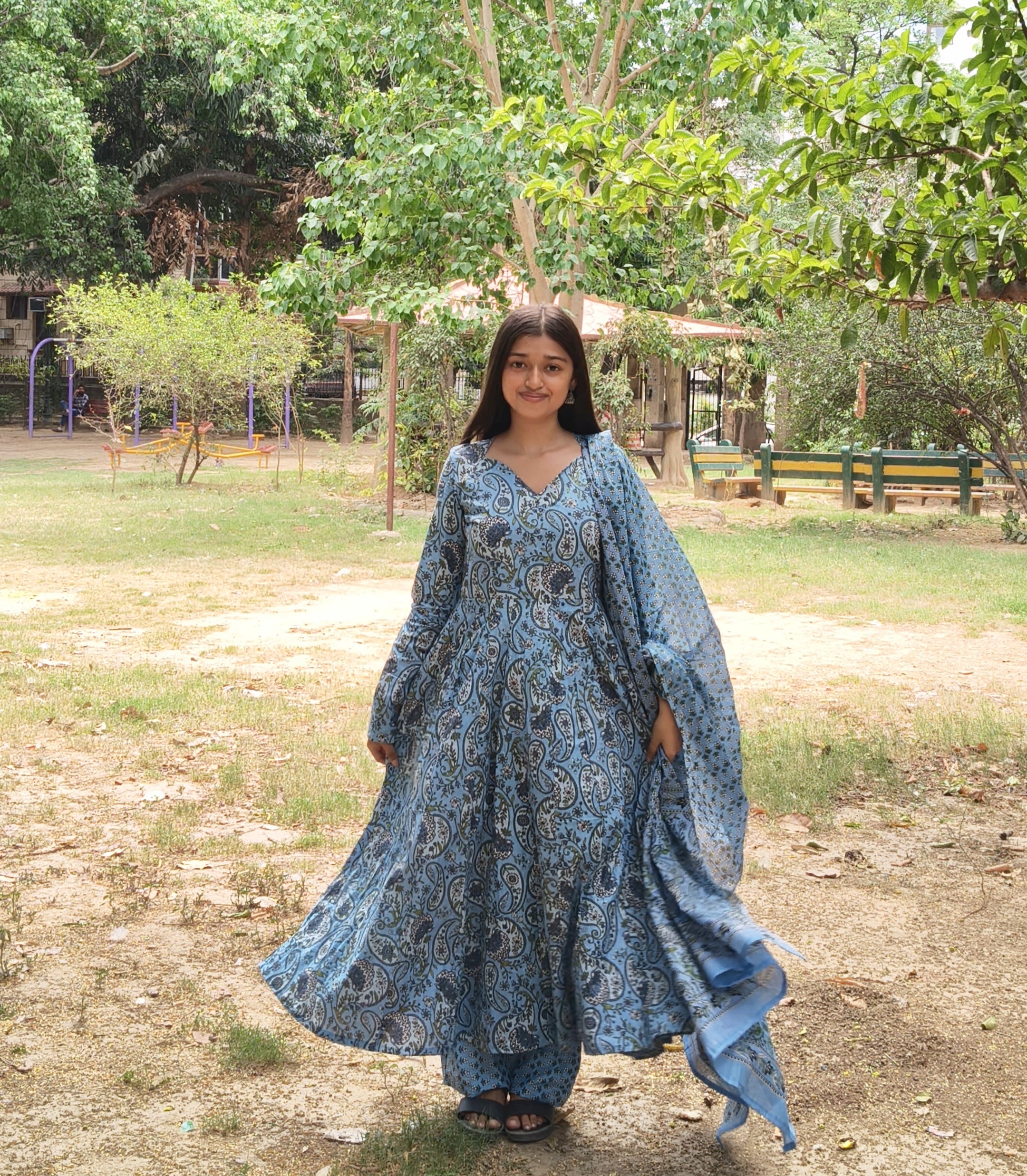 Zoya Anarkali Set
