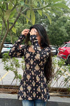 Inaya Kurti
