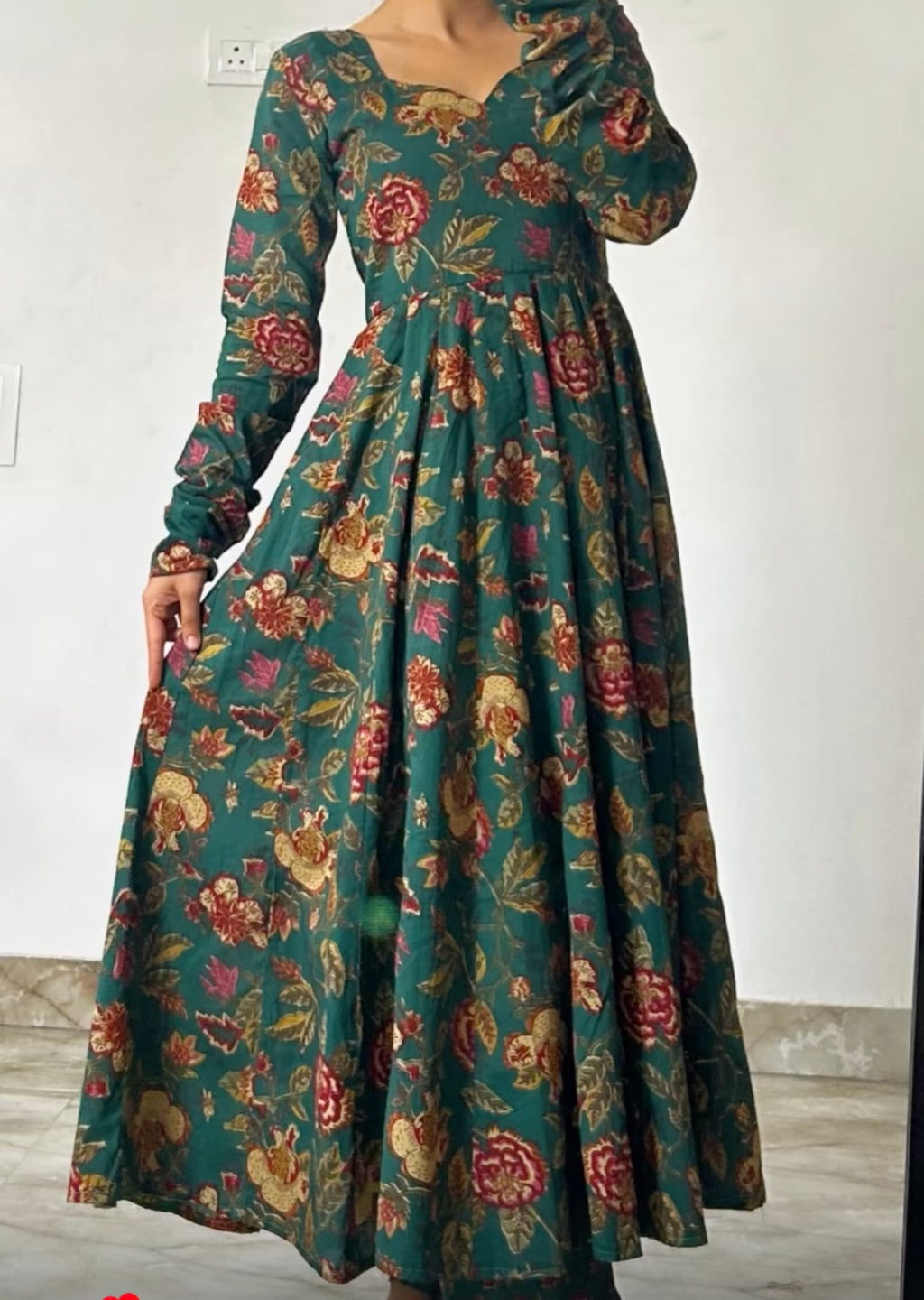 Advika Anarkali Set